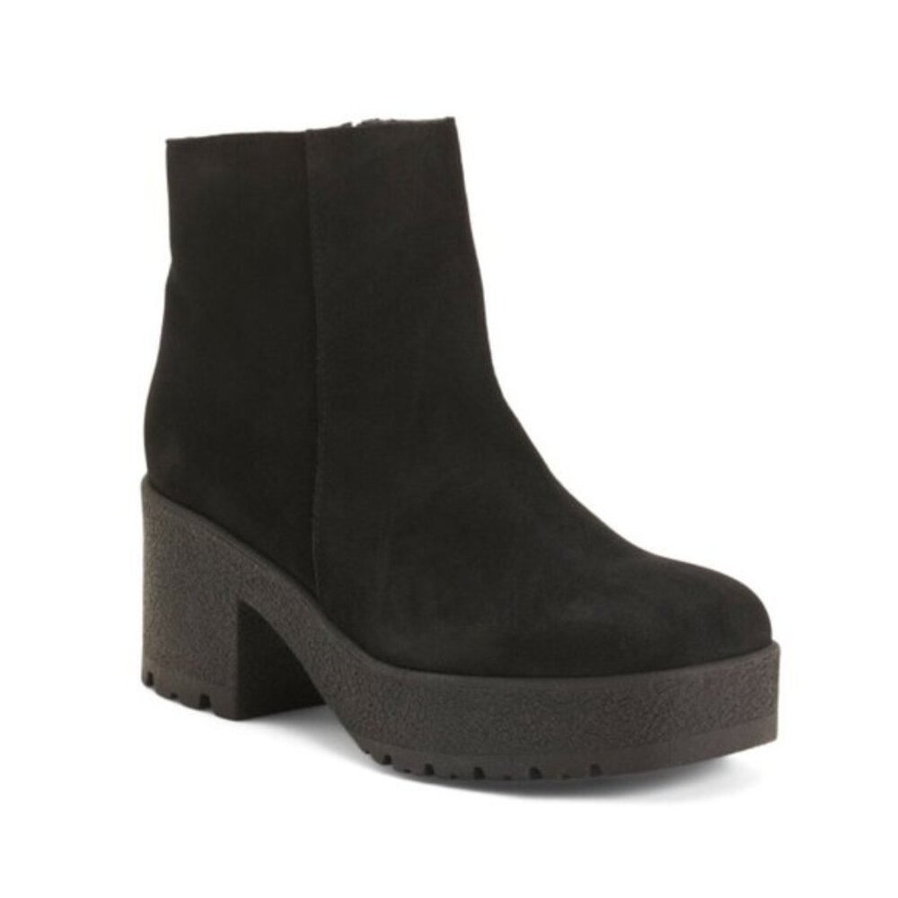 CORDANI Black Suede Made In Italy Finley Booties Boots New sz 38 US 7.5  $545